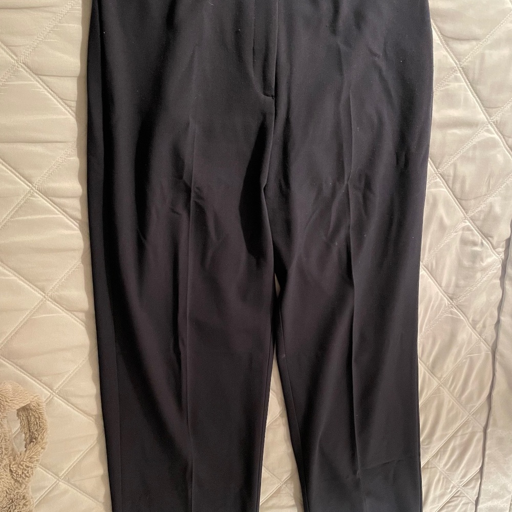 Shape athletic pants